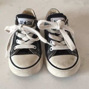 Toddler converse chuck taylor allstars